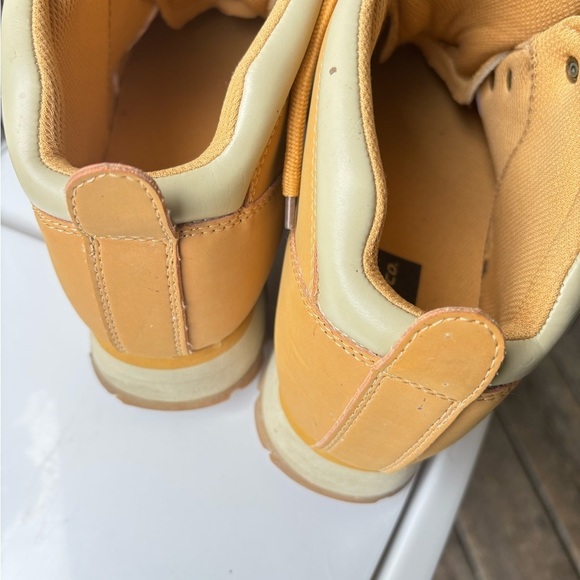 Lugz Jam II boots